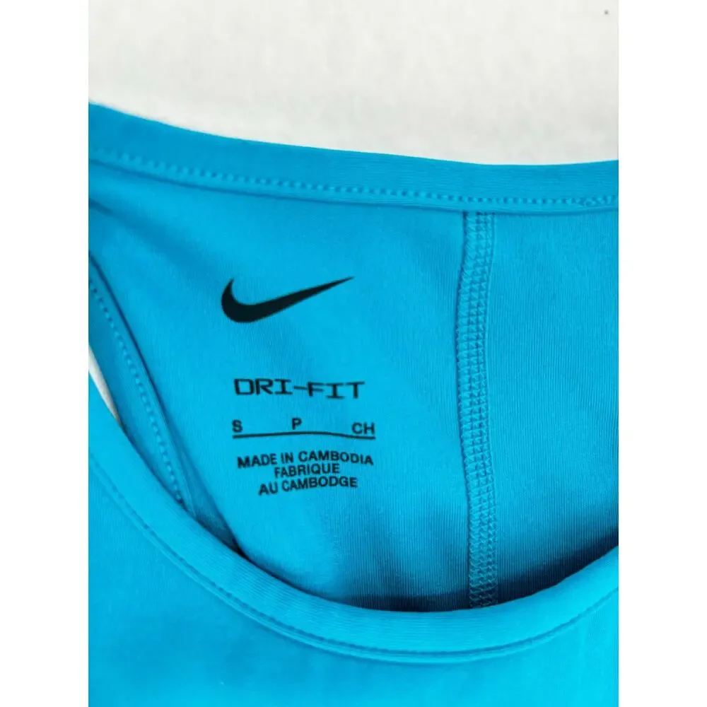 Nike Top Bra Women’s Dri-FIT Buckle Cropped Training Tank‎ Size Small